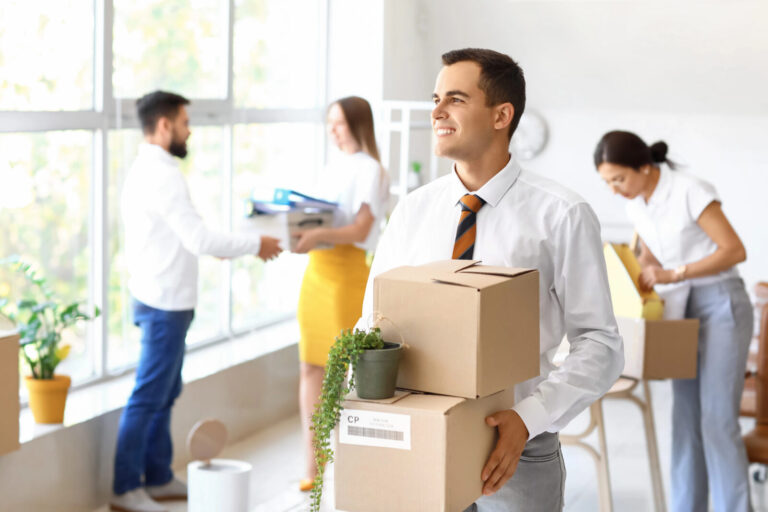 Steps that lead to a successful employee to entrepreneur move